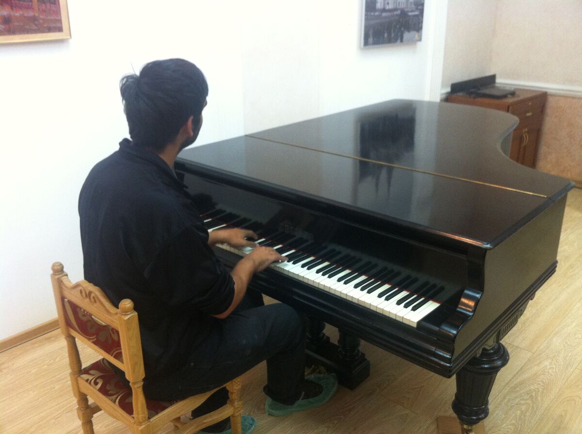 Last czar's family piano