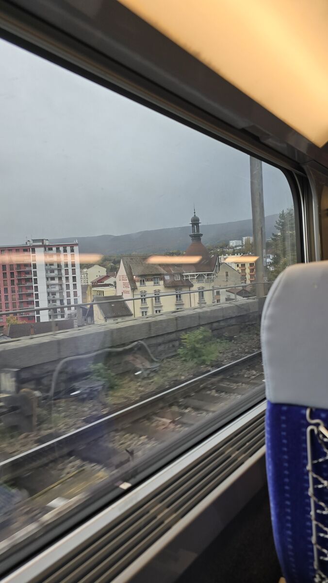 train photo